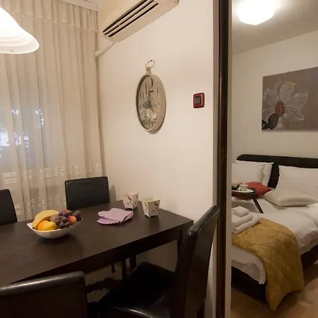 Appartement Flower Belgrado